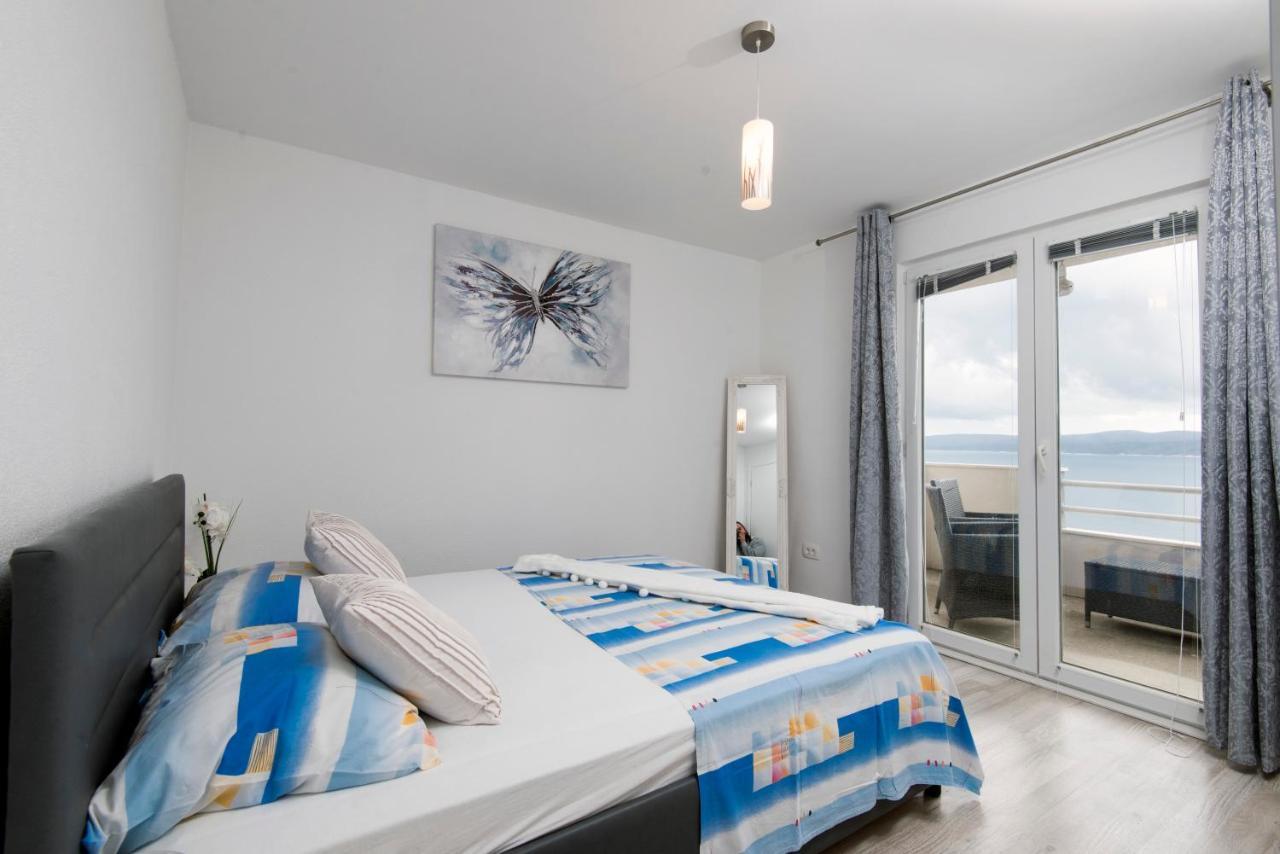 Apartment Mikas Stanici Bagian luar foto
